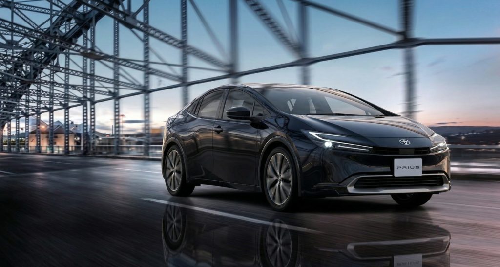 100キロ走行時のガソリン代はプリウスだとどれくらい?を示す画像